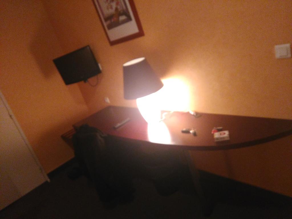 Hotel Du Parc Salies-du-Salat Esterno foto